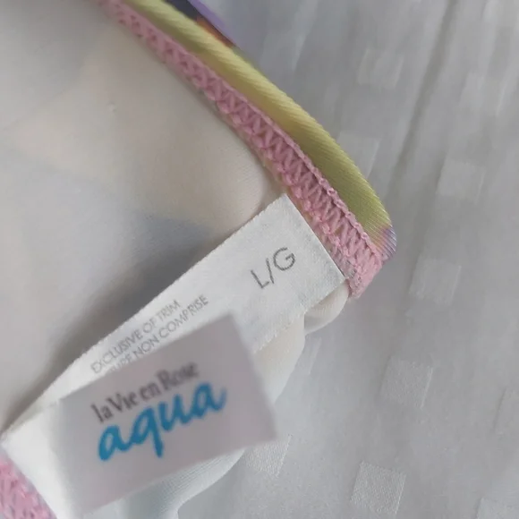 🌟HOST PICK🌟, La Vie En Rose Pink, and Brown Bikini Swimwear - Picture 10 of 13